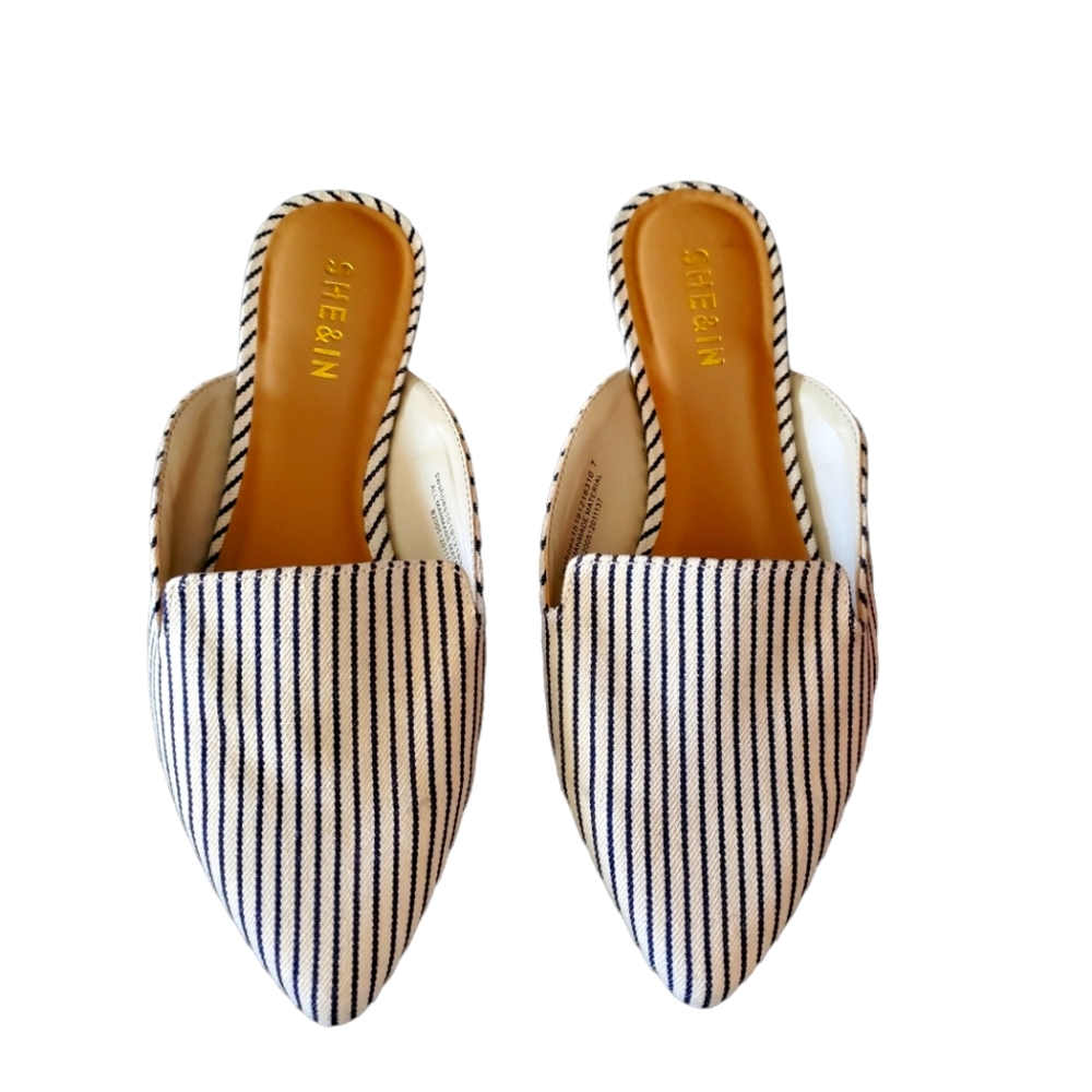 NEW She & In stripe flats shoes size 7